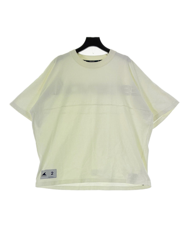 DESCENDANT เสื้อยืด/เสื้อท็อปส์