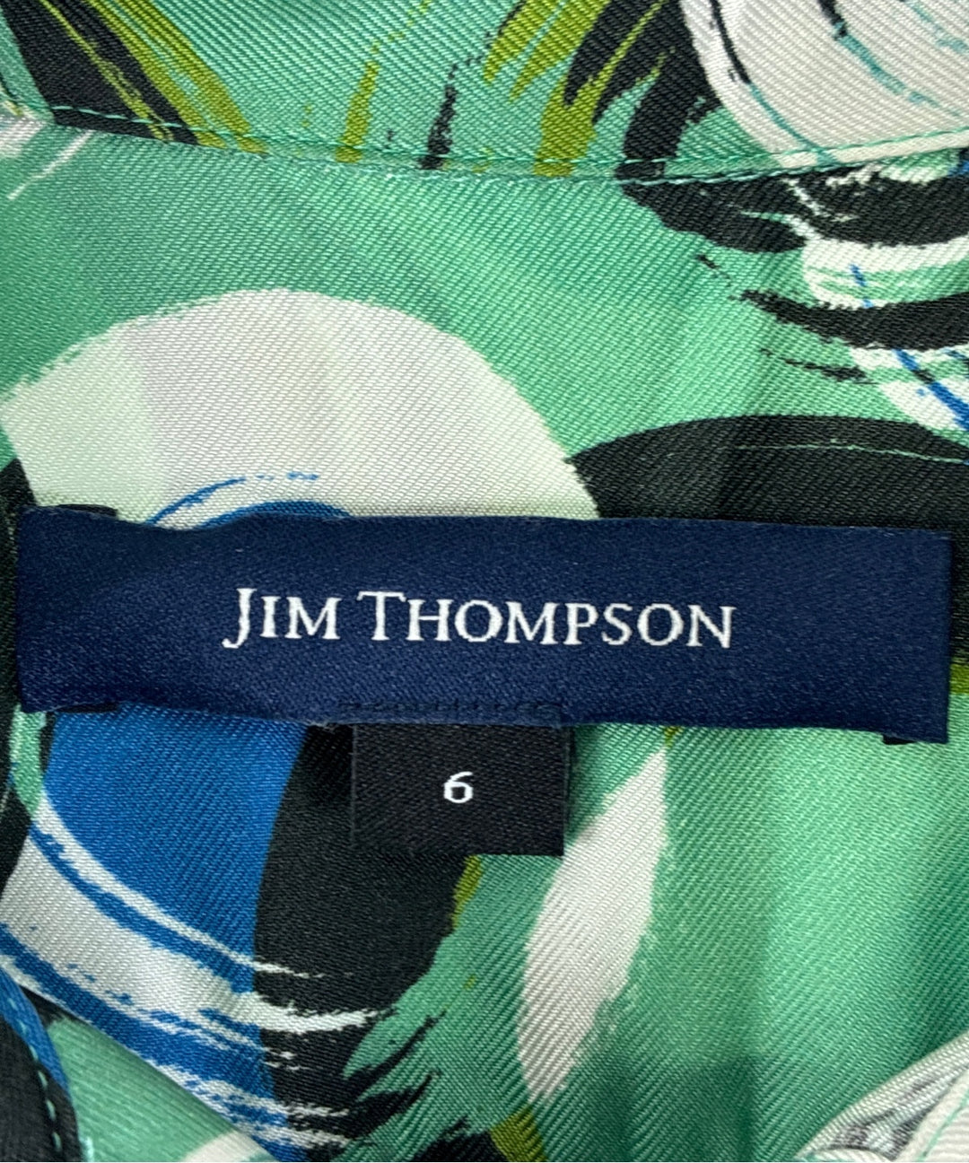 Jim Thompson ชุดเดรส