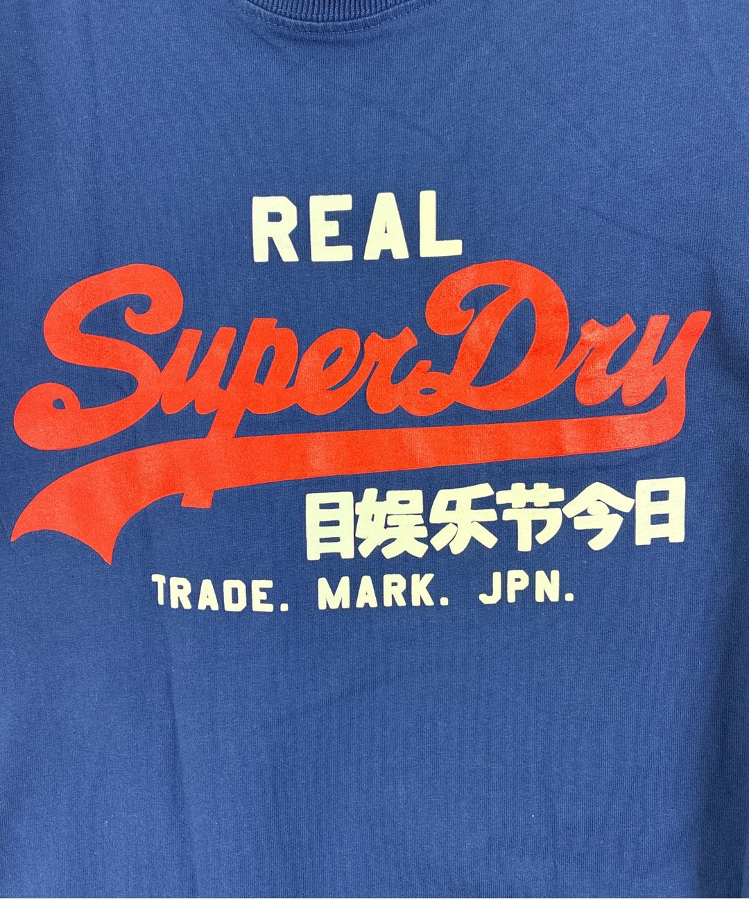 Superdry เสื้อยืด/เสื้อท็อปส์