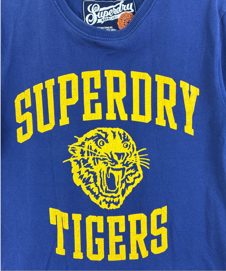 Superdry เสื้อยืด/เสื้อท็อปส์