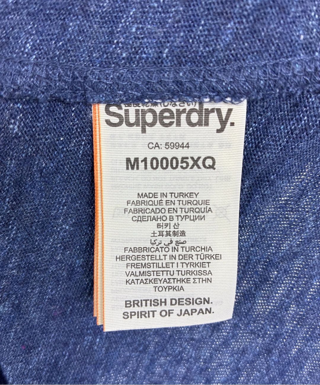Superdry เสื้อยืด/เสื้อท็อปส์