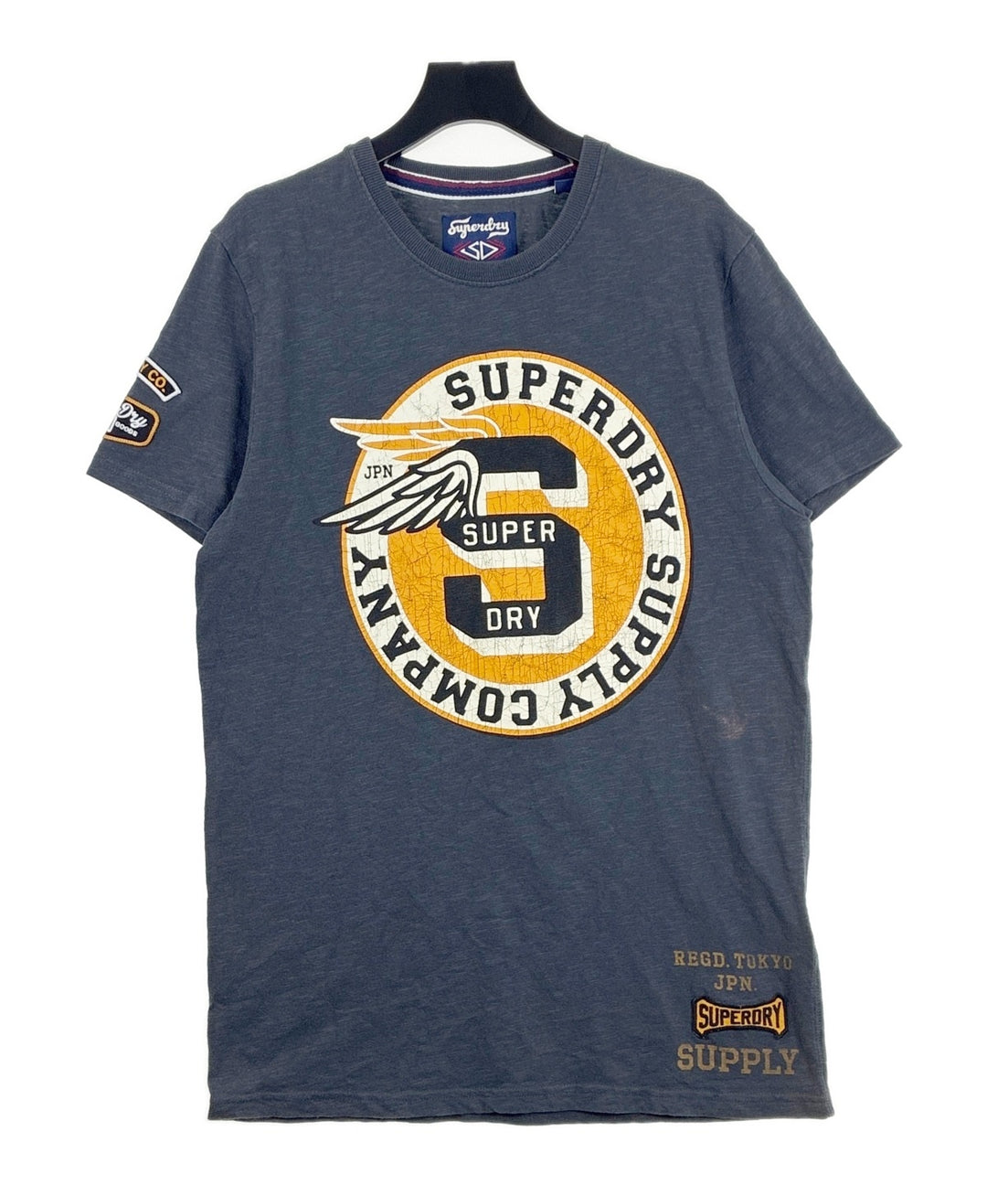 Superdry เสื้อยืด/เสื้อท็อปส์