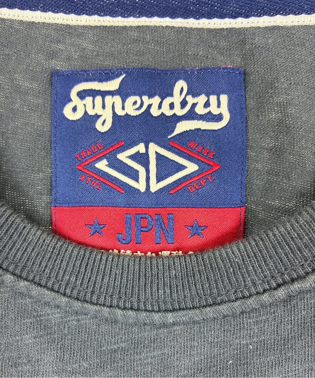 Superdry เสื้อยืด/เสื้อท็อปส์