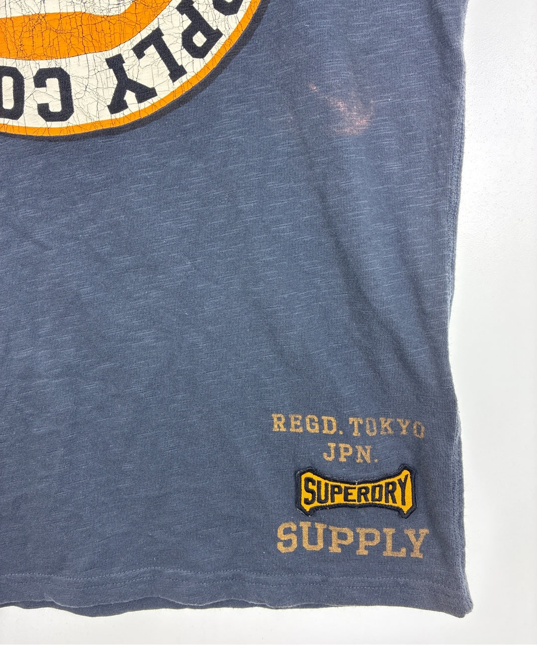 Superdry เสื้อยืด/เสื้อท็อปส์