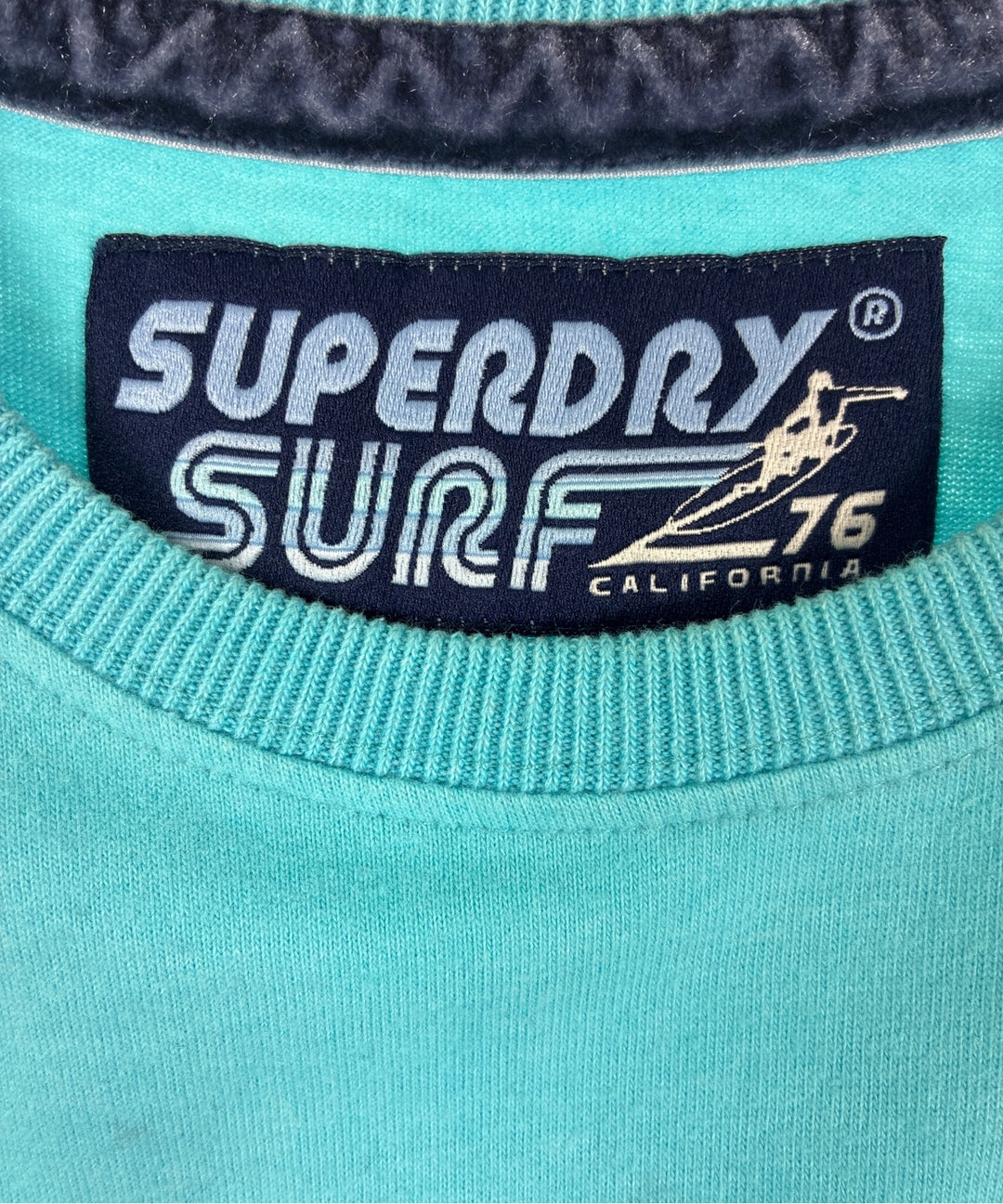 Superdry เสื้อยืด/เสื้อท็อปส์