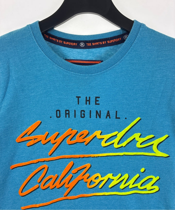 Superdry เสื้อยืด/เสื้อท็อปส์