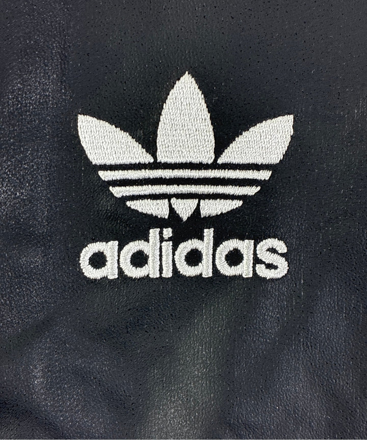 adidas แจ็คเก็ตเบลาส์ อื่น