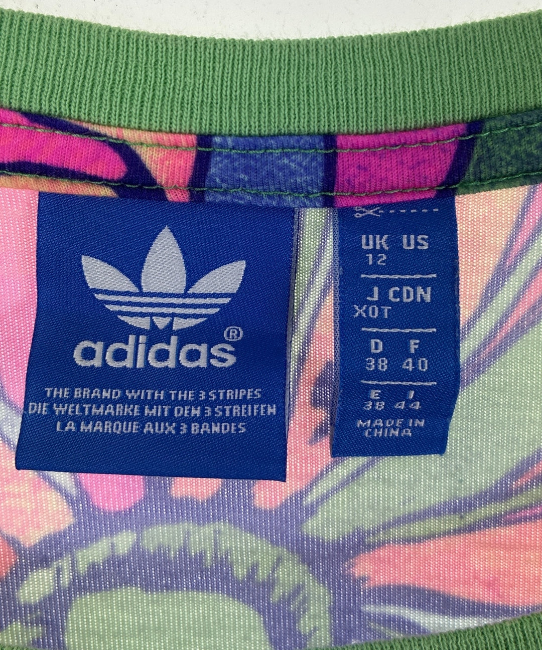 adidas เสื้อยืด/เสื้อท็อปส์