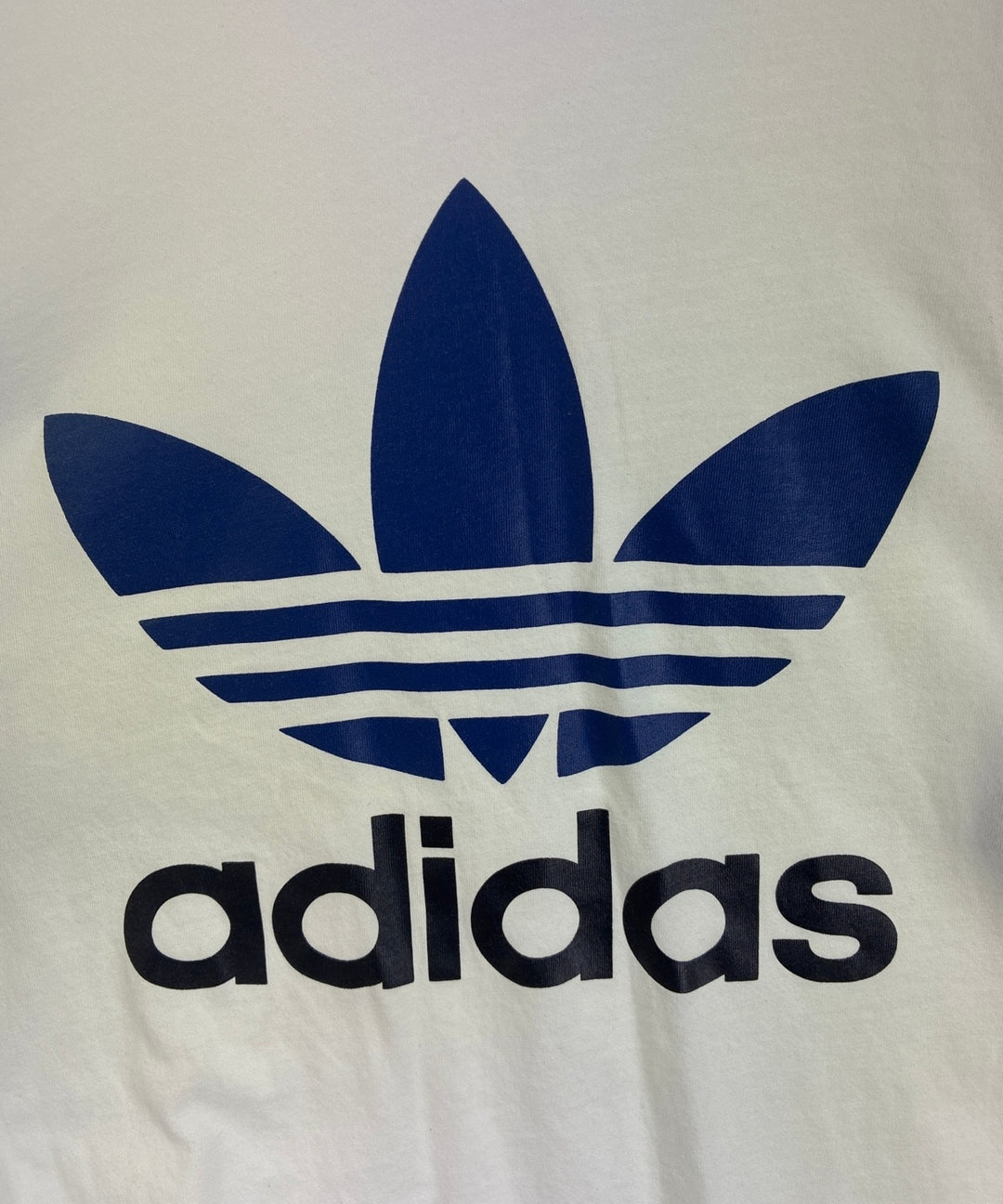 adidas เสื้อยืด/เสื้อท็อปส์