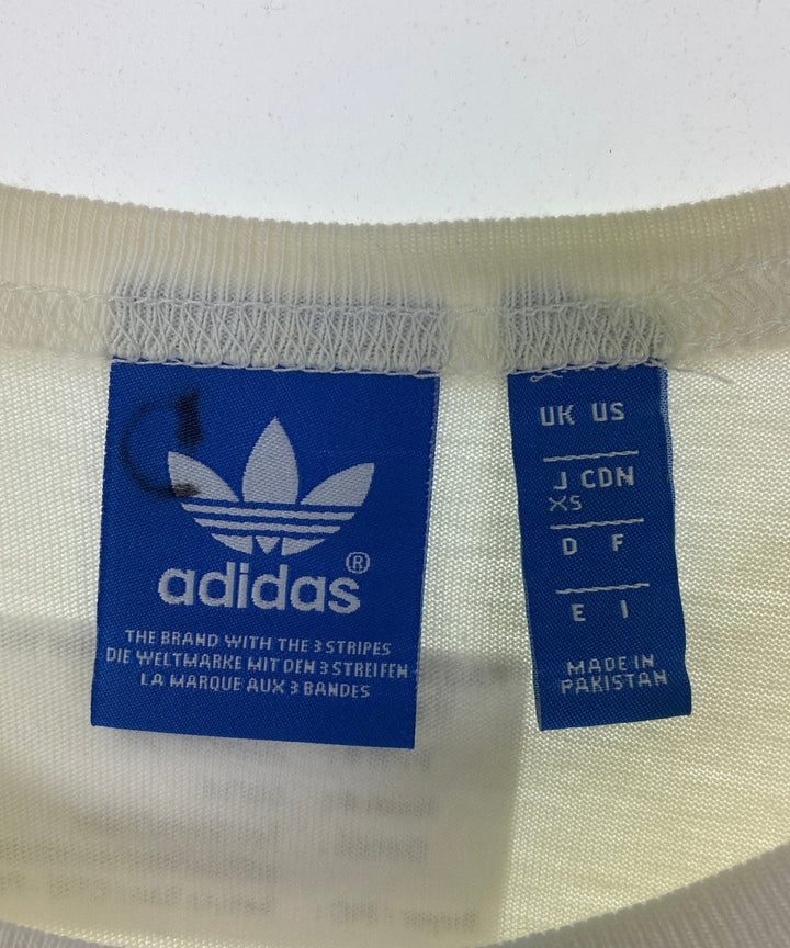adidas เสื้อยืด/เสื้อท็อปส์
