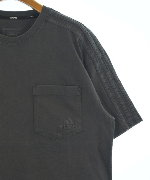 adidas เสื้อยืด/เสื้อท็อปส์