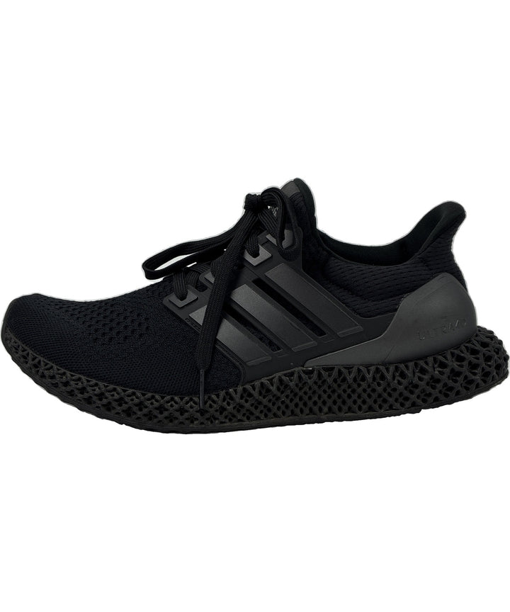 adidas รองเท้าผ้าใบ