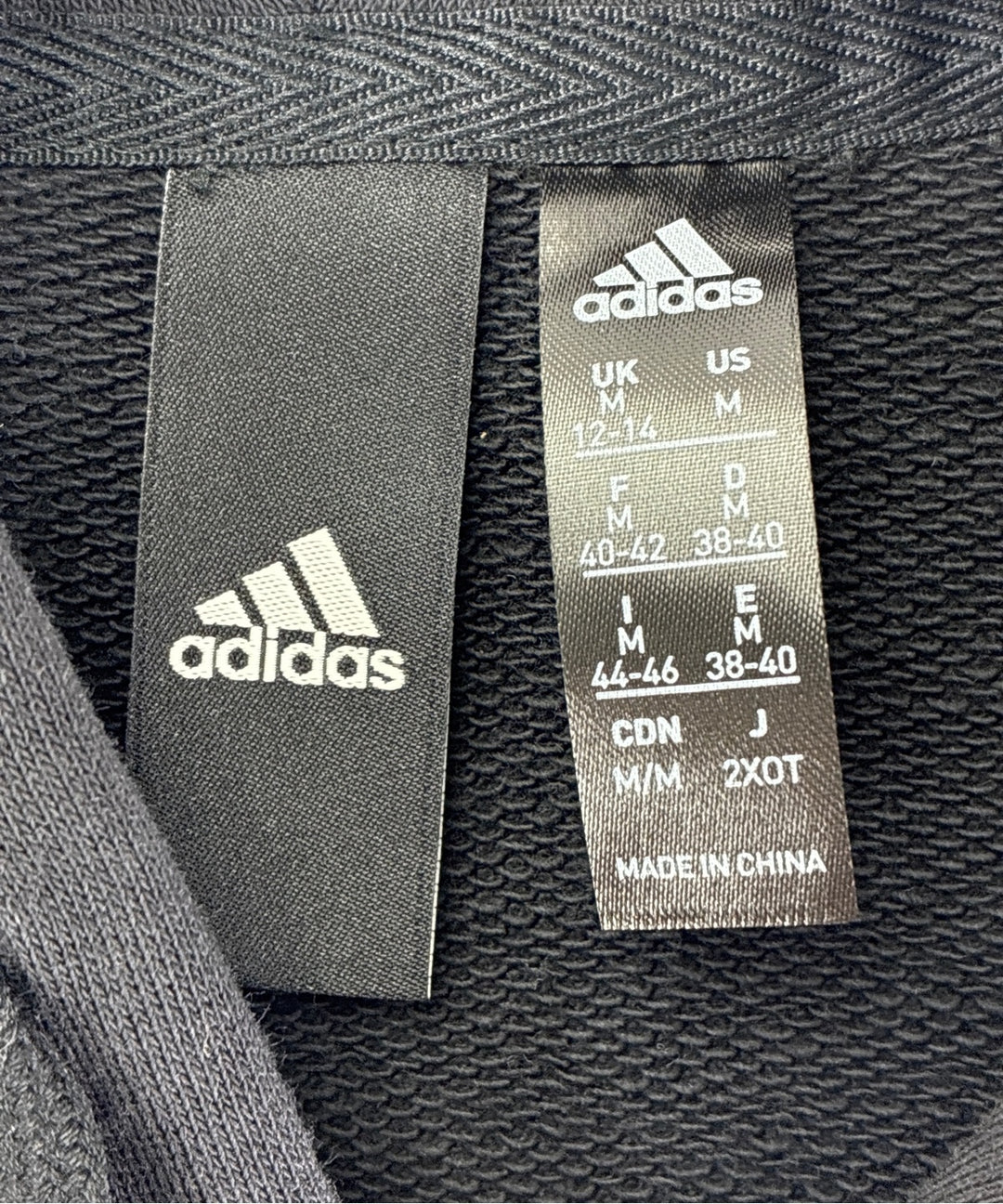 adidas เสื้อฮู้ด