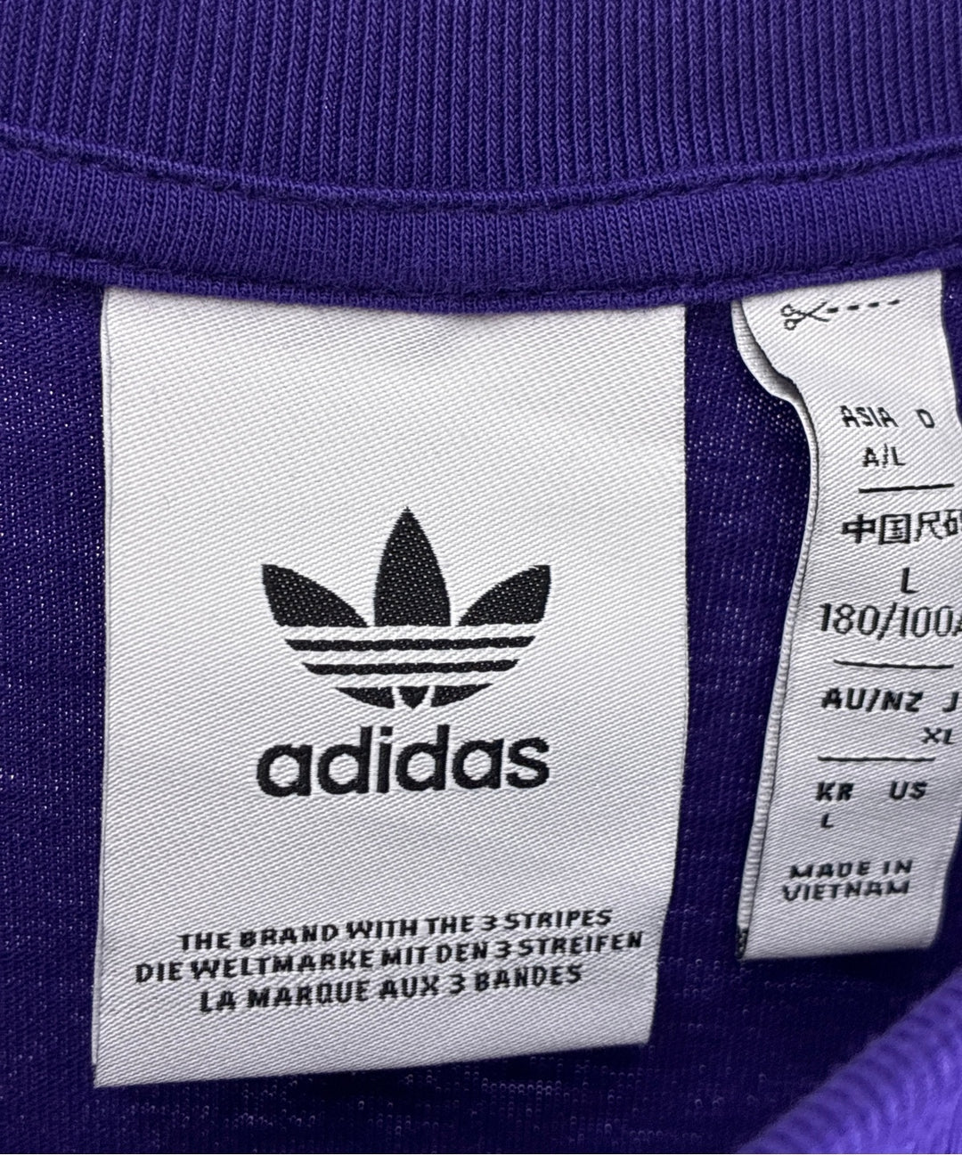 adidas เสื้อยืด/เสื้อท็อปส์