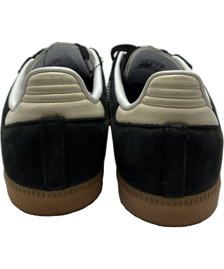 adidas รองเท้าผ้าใบ