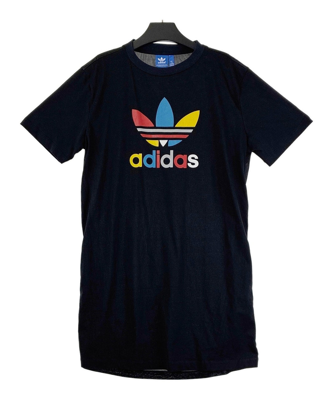 adidas เสื้อยืด/เสื้อท็อปส์