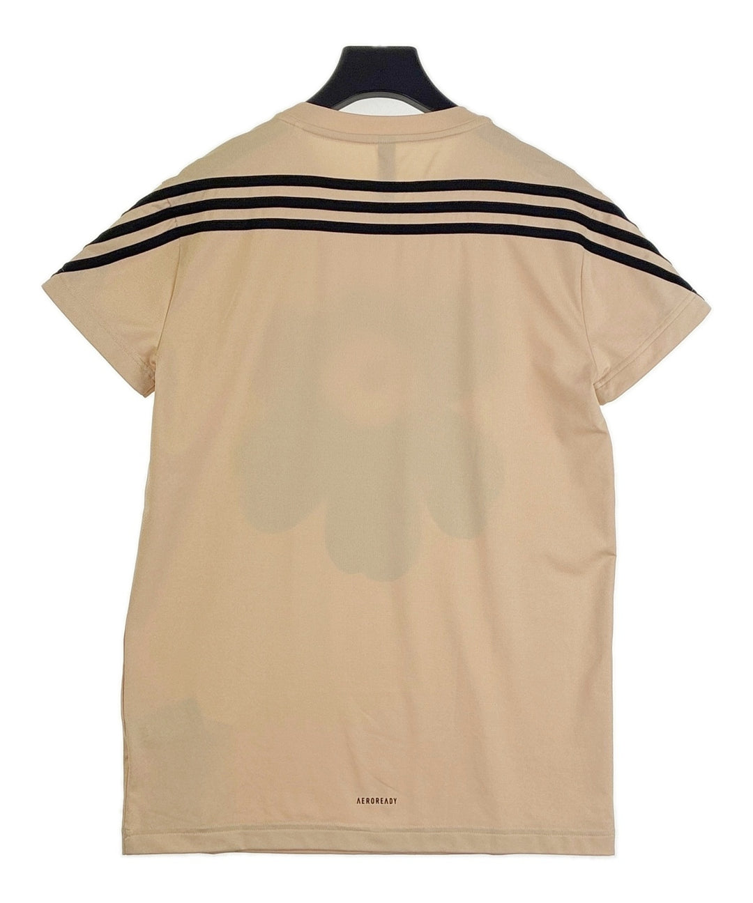 adidas เสื้อยืด/เสื้อท็อปส์