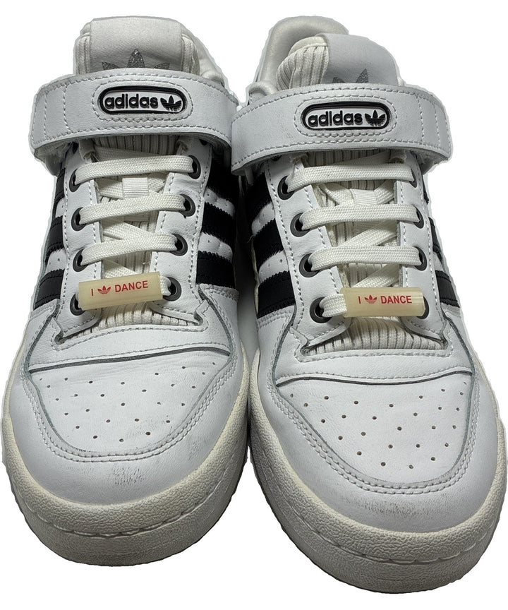 adidas รองเท้าผ้าใบ