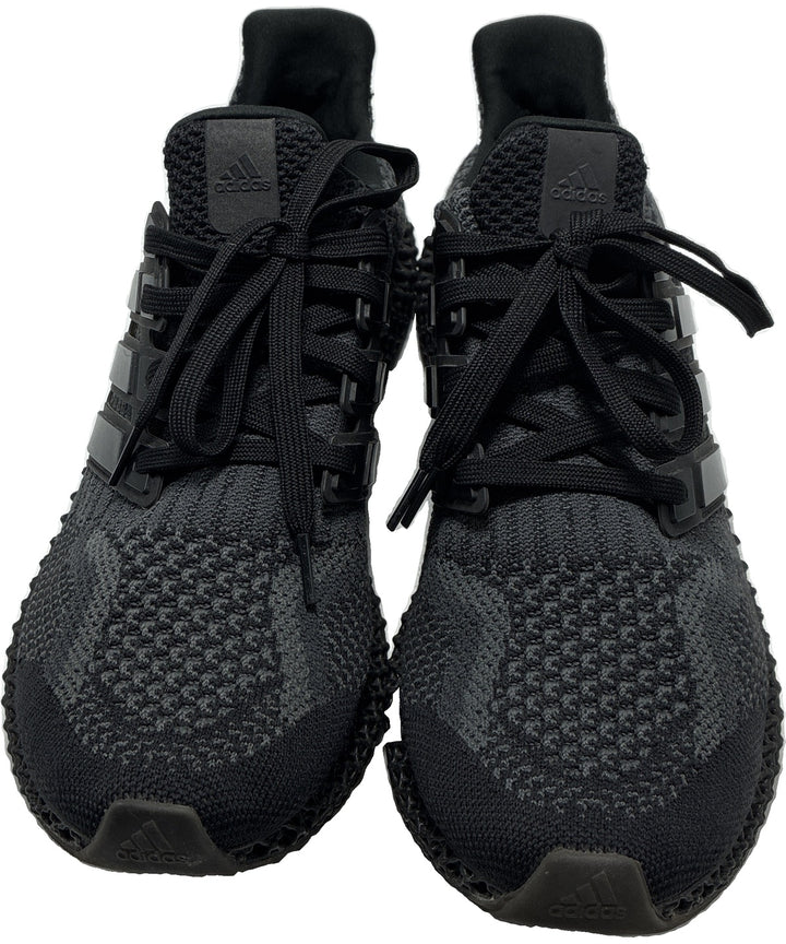 adidas รองเท้าผ้าใบ