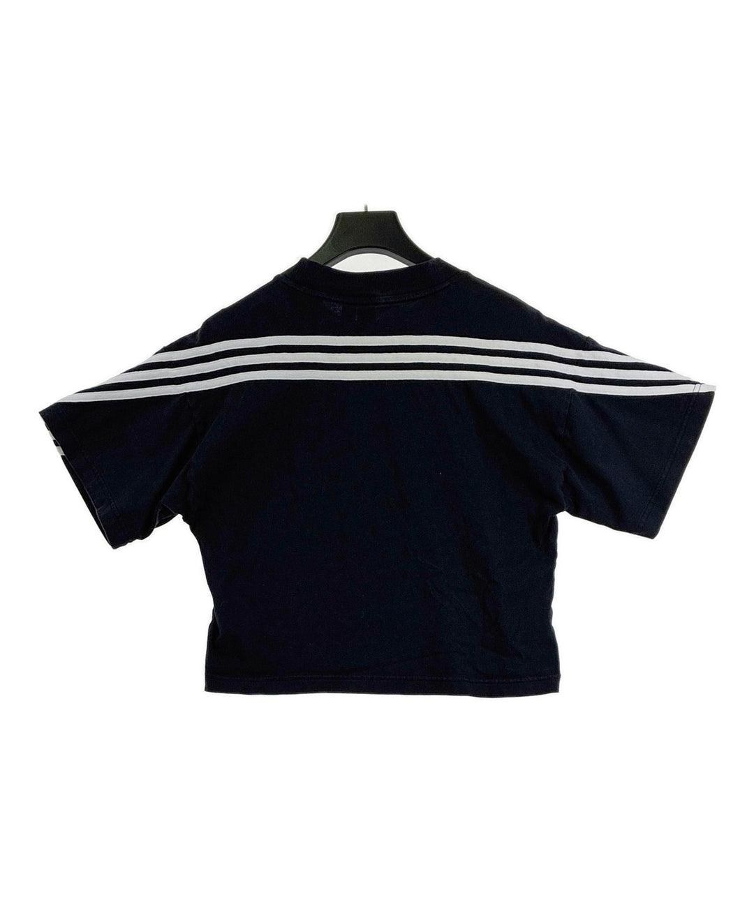 adidas เสื้อยืด/เสื้อท็อปส์