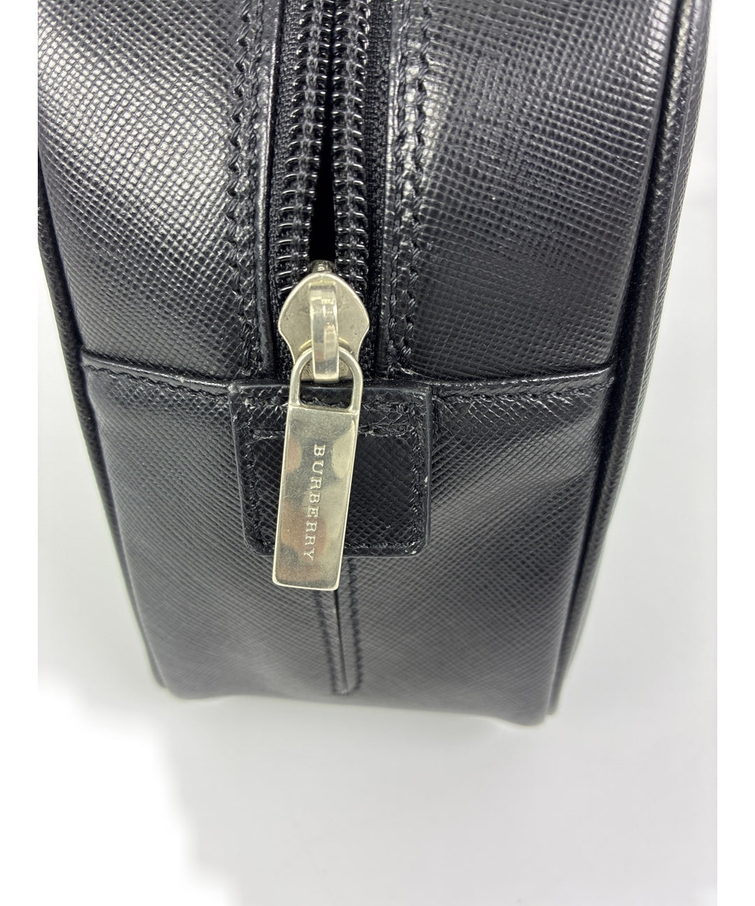 BURBERRY กระเป๋าถือ