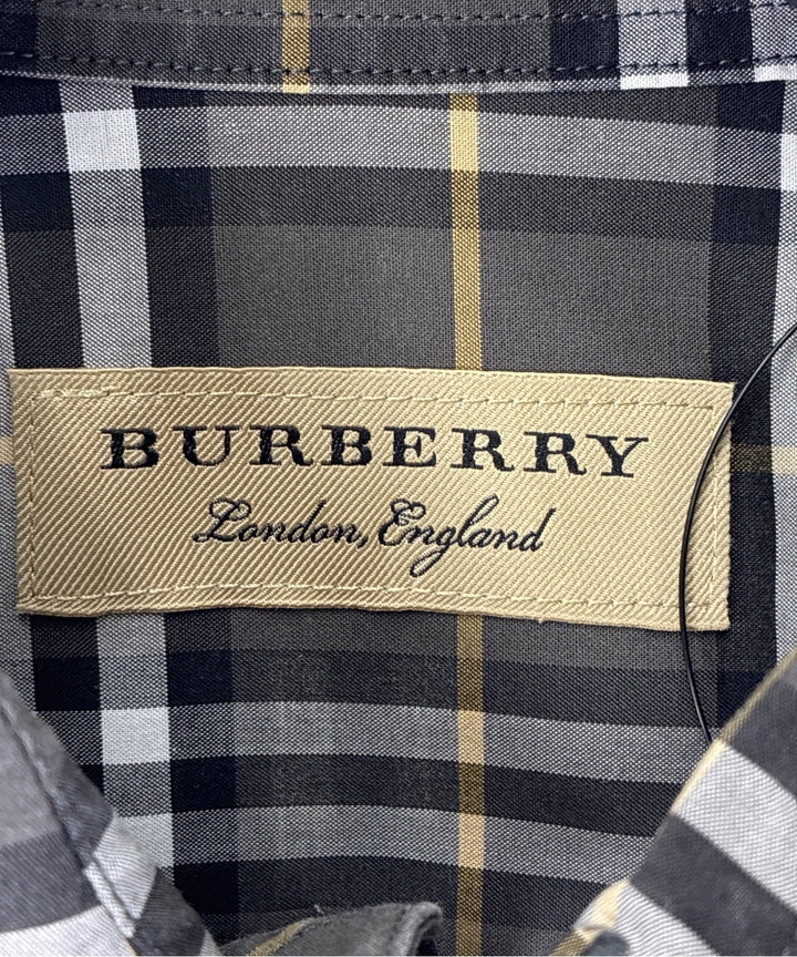 BURBERRY เสื้อลำลอง