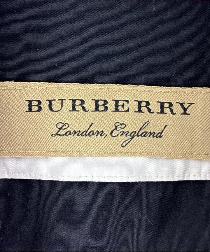 BURBERRY เสื้อลำลอง