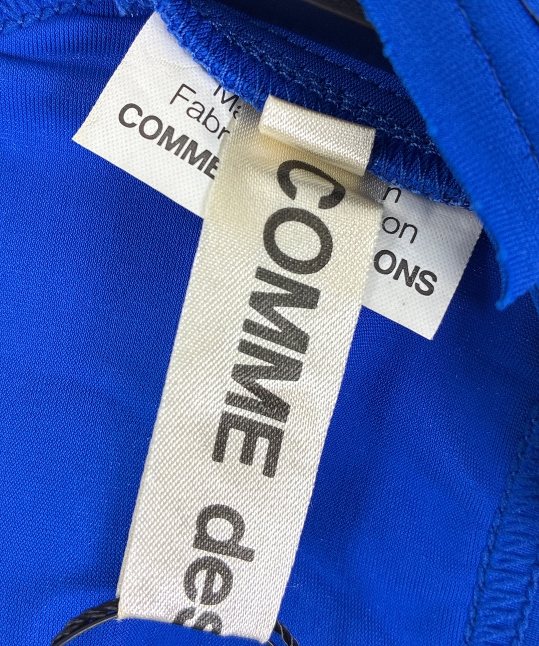 COMME des GARCONS เสื้อแขนกุด