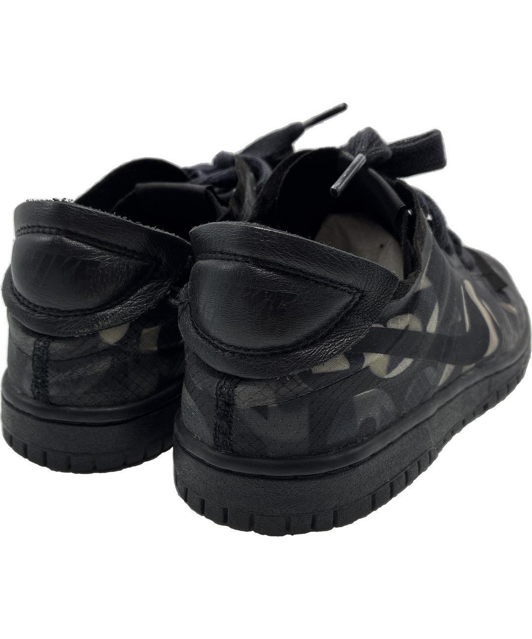 COMME des GARCONS รองเท้าผ้าใบ