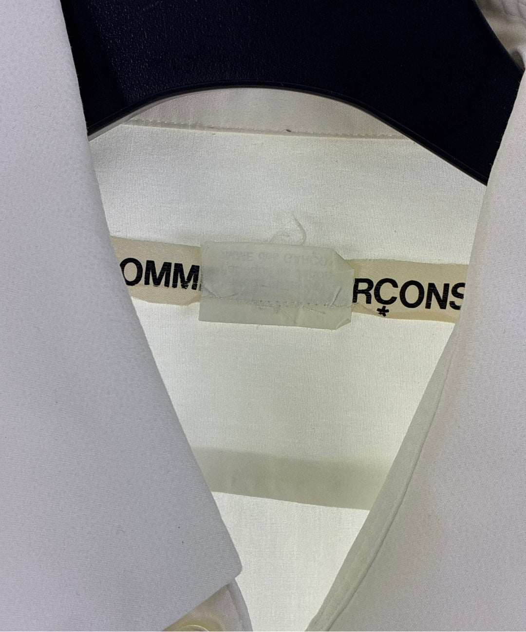COMME des GARCONS เสื้อลำลอง