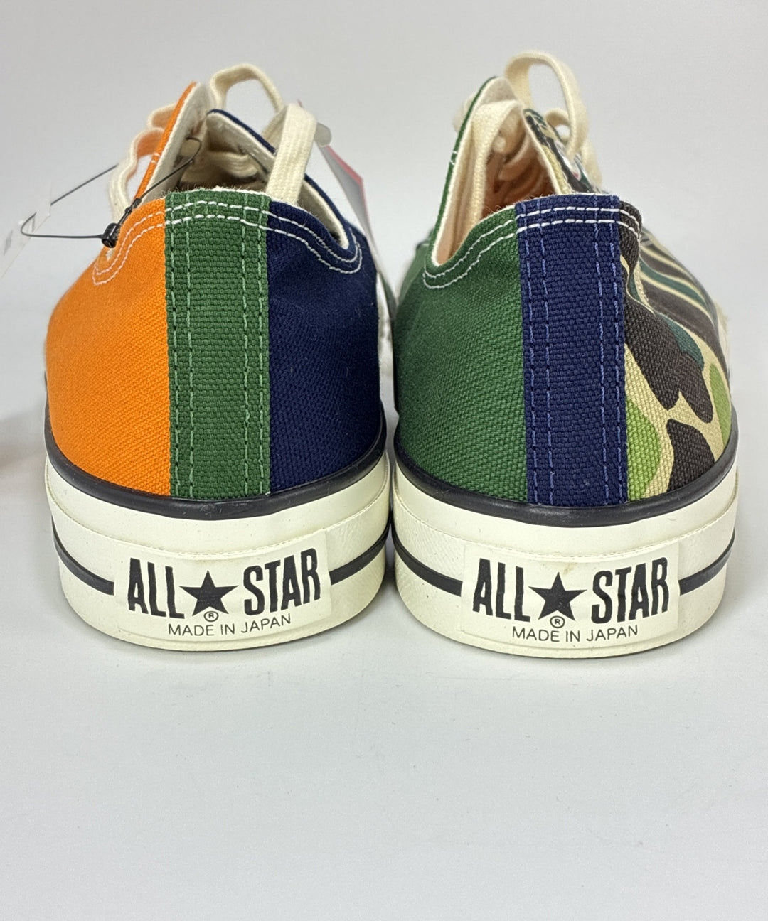 CONVERSE รองเท้าผ้าใบ