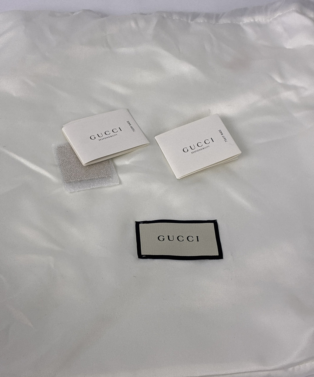 GUCCI กระเป๋าถือ