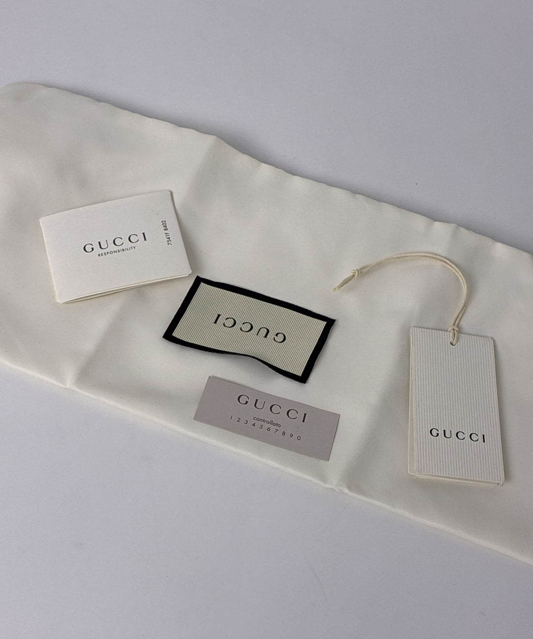 GUCCI คลัตช์