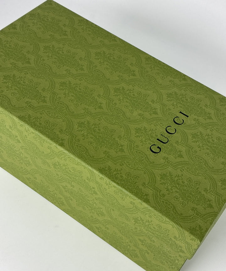 GUCCI รองเท้าสวมทางการ
