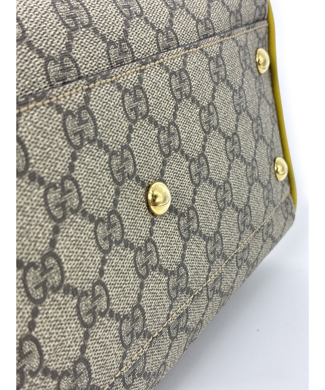 GUCCI กระเป๋าถือ