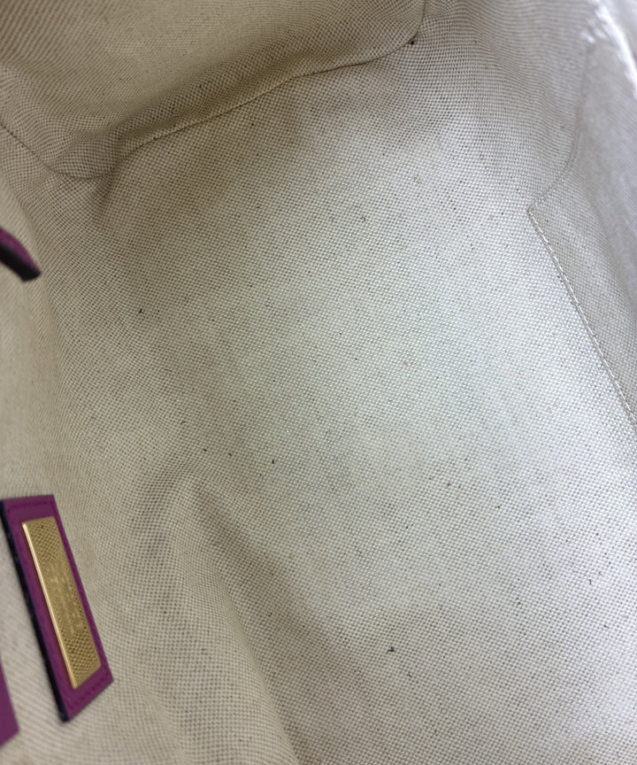 GUCCI กระเป๋าถือ