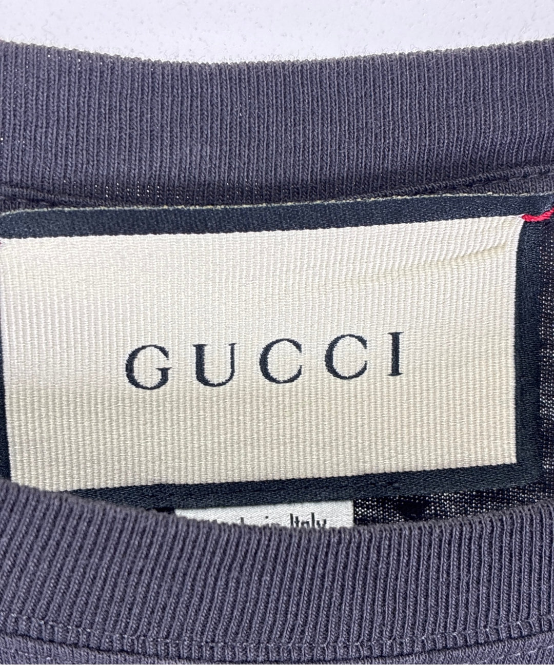 GUCCI เสื้อยืด/เสื้อท็อปส์