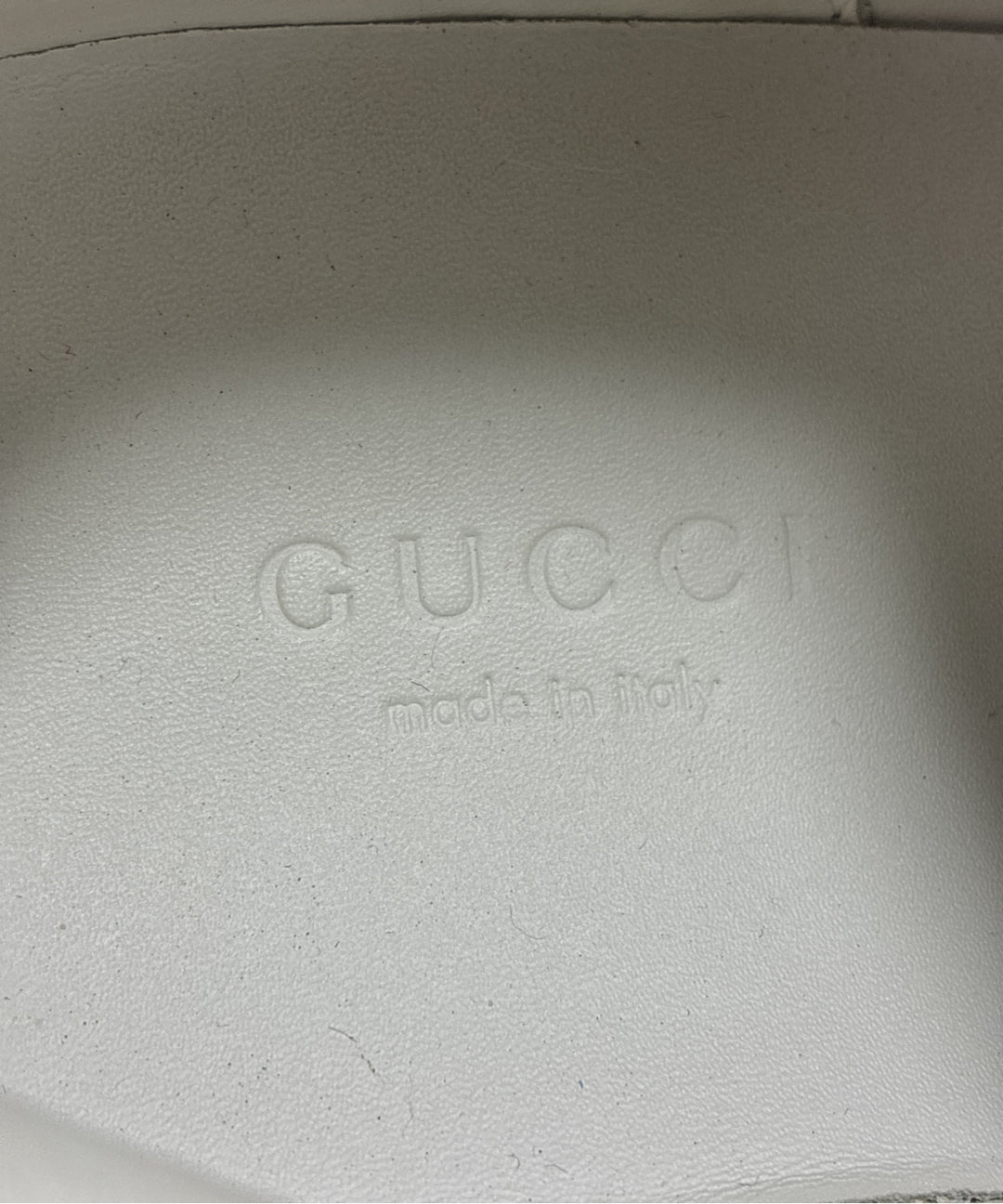 GUCCI รองเท้า