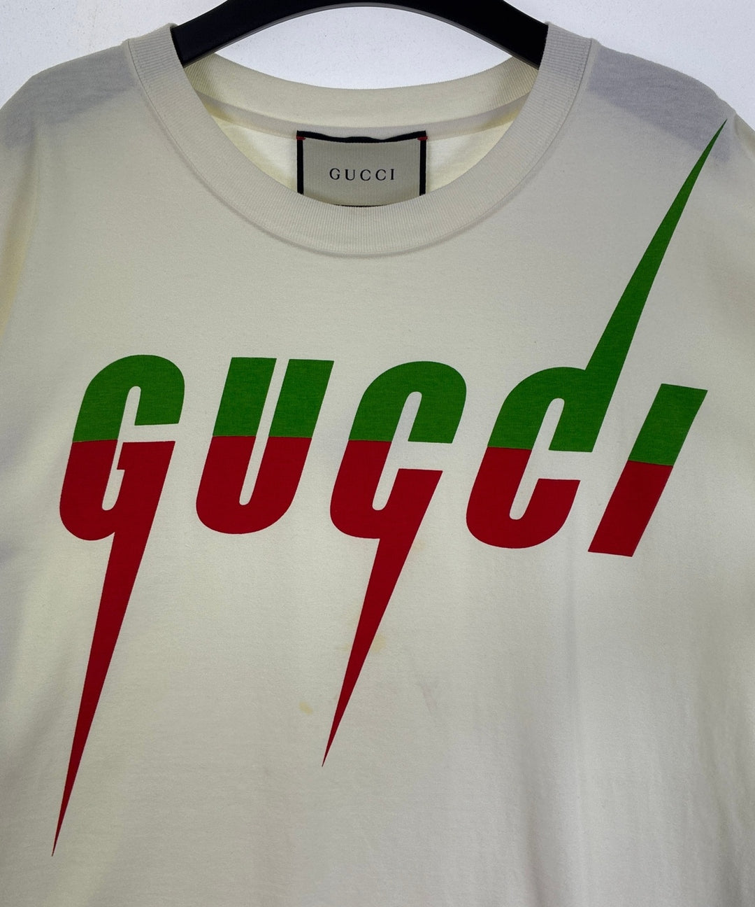 GUCCI เสื้อยืด/เสื้อท็อปส์