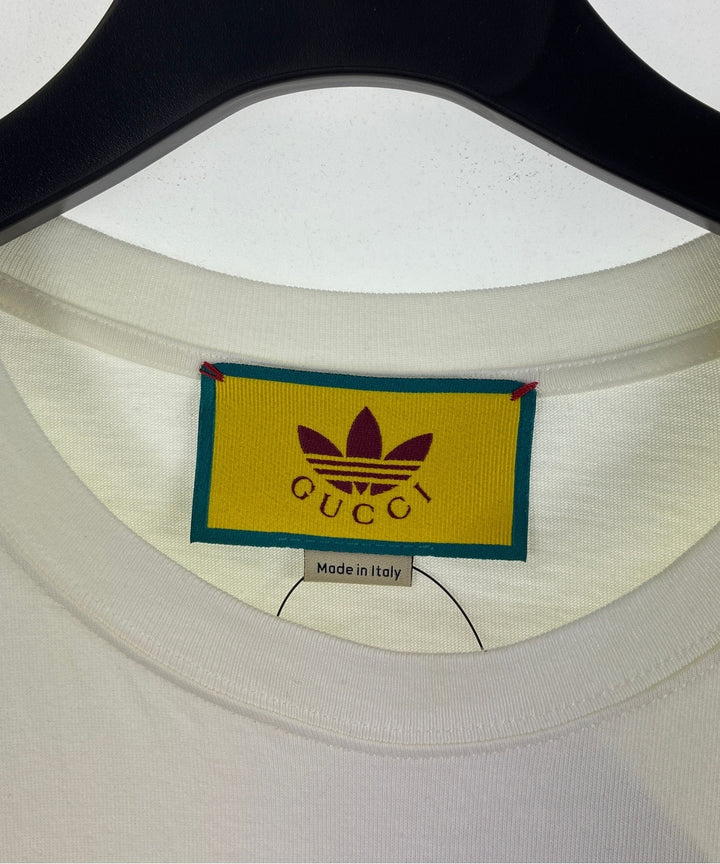 GUCCI เสื้อยืด/เสื้อท็อปส์