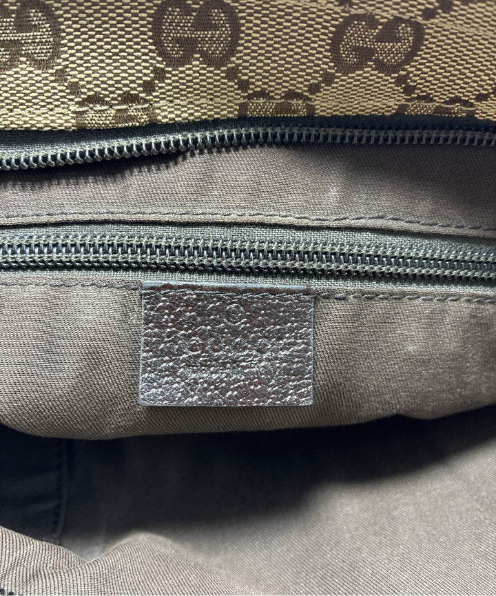 GUCCI กระเป๋าสะพาย
