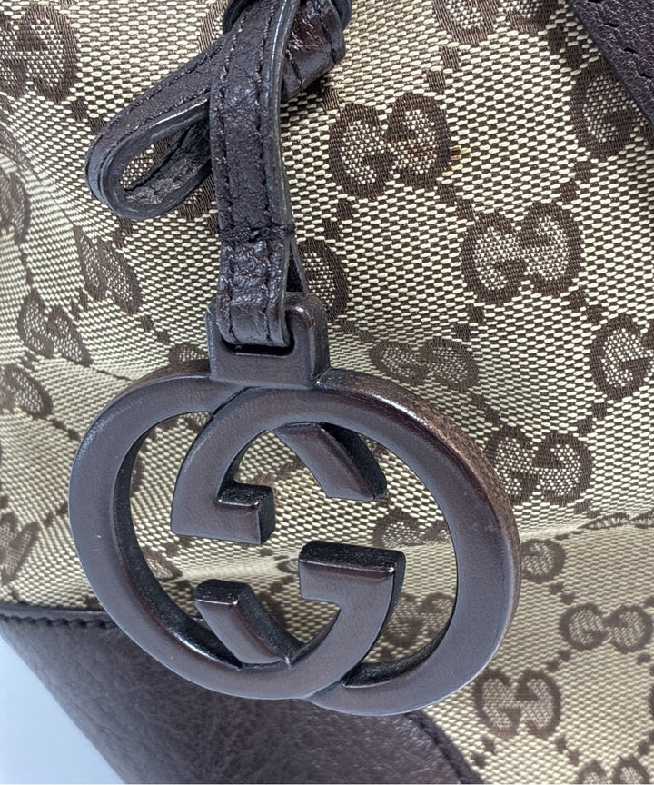 GUCCI กระเป๋าถือขนาดใหญ่