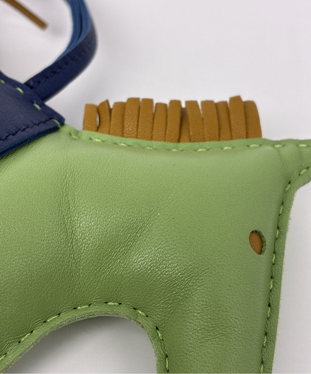 HERMES เครื่องประดับบนกระเป๋า