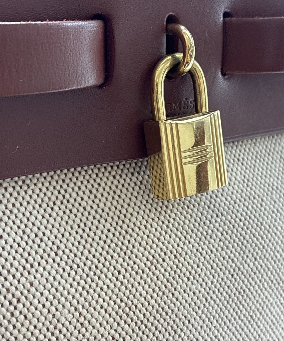 HERMES กระเป๋าถือ