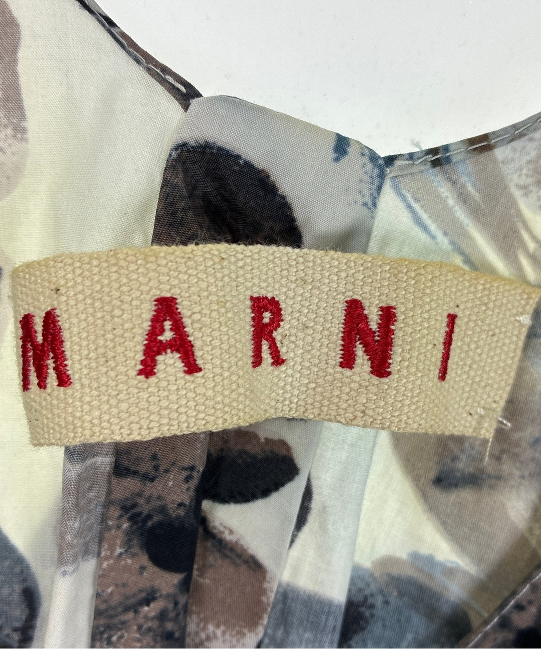 MARNI แขนกุด