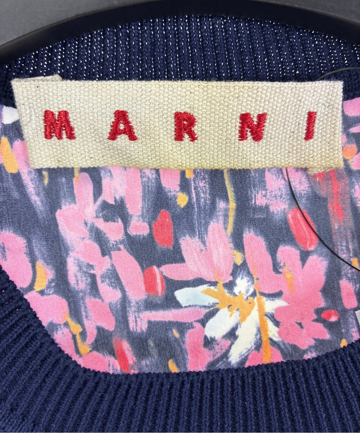 MARNI แขนกุด