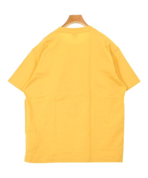 New Balance เสื้อยืด/เสื้อท็อปส์