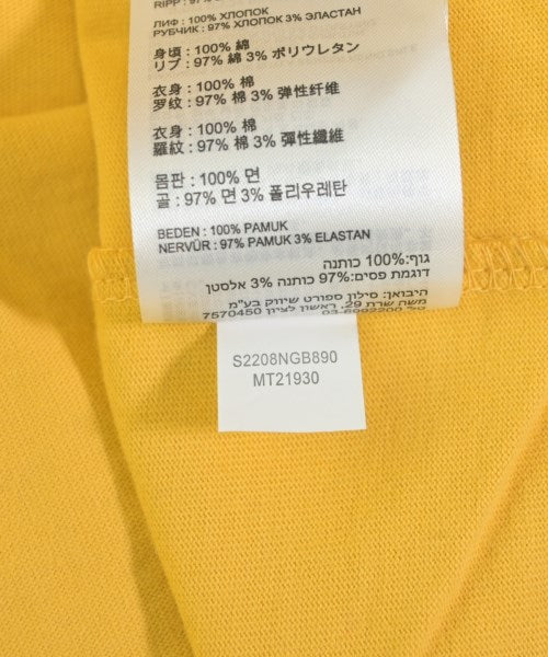 New Balance เสื้อยืด/เสื้อท็อปส์