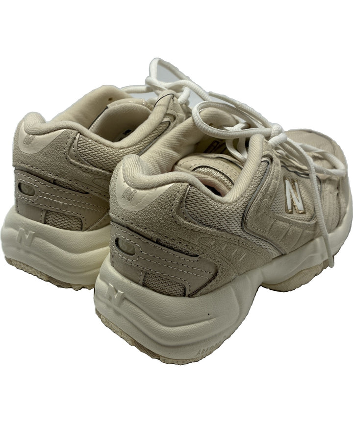New Balance รองเท้าผ้าใบ