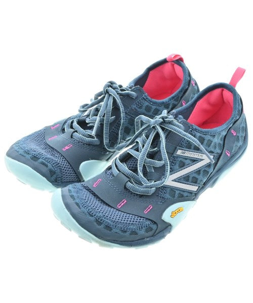 New Balance รองเท้าผ้าใบ